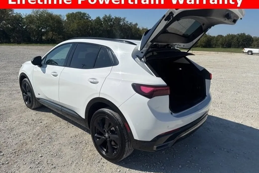 2024 Buick Envision Sport Touring photo 1