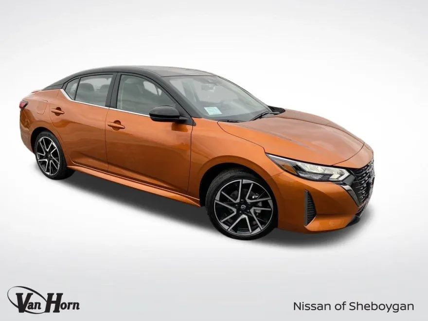2025 Nissan Sentra SR photo 1