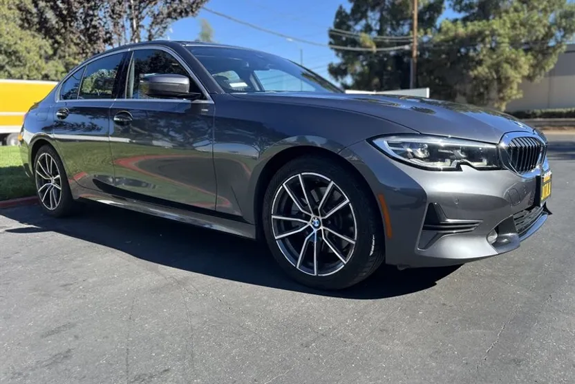 2019 Bmw 330i Sedan photo 1
