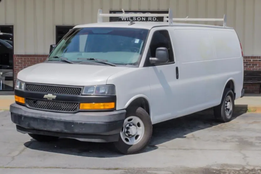 2018 Chevrolet Express 2500 Work Van photo 1
