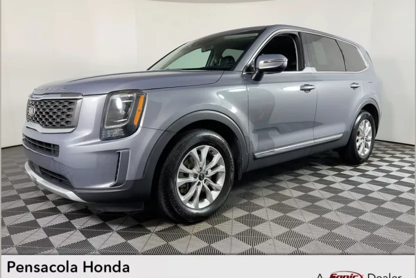 2021 Kia Telluride LX photo 1