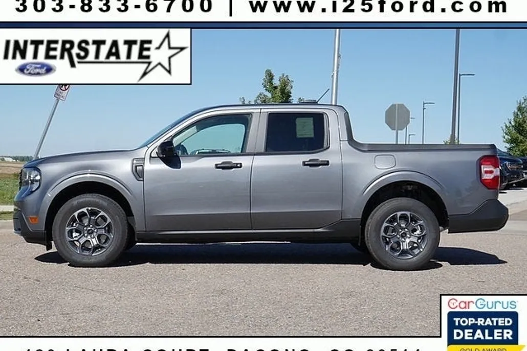2025 Ford Maverick XLT photo 1