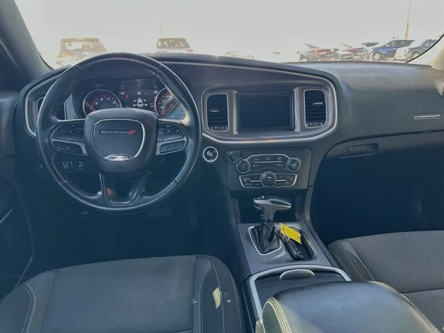 2021 Dodge Charger SXT photo 1