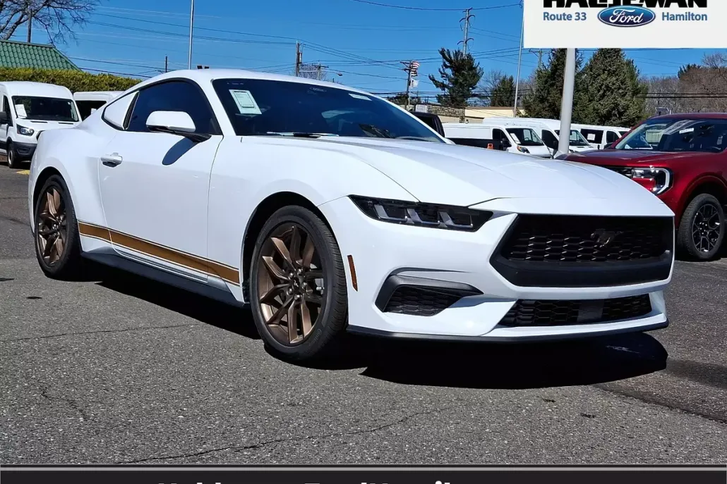 2024 Ford Mustang EcoBoost Premium photo 1