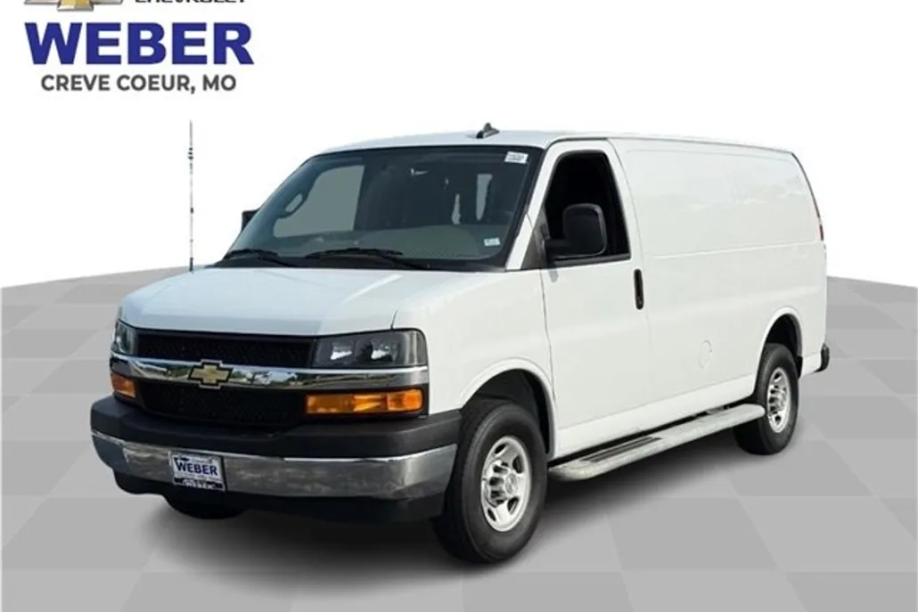2023 Chevrolet Express Cargo 2500 photo 1