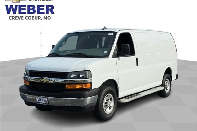 2023 Chevrolet Express Cargo 2500 photo 1