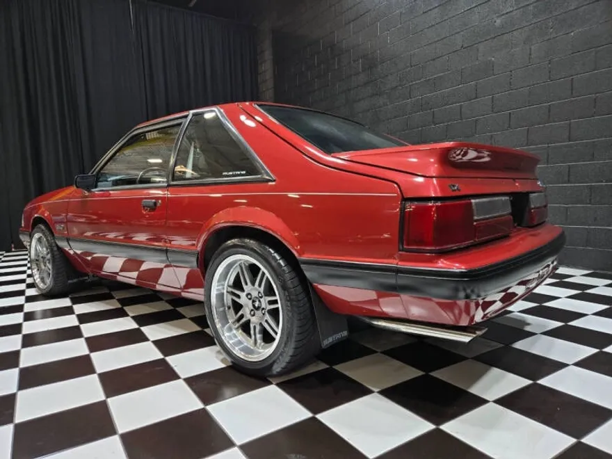 1990 Ford Mustang LX photo 1