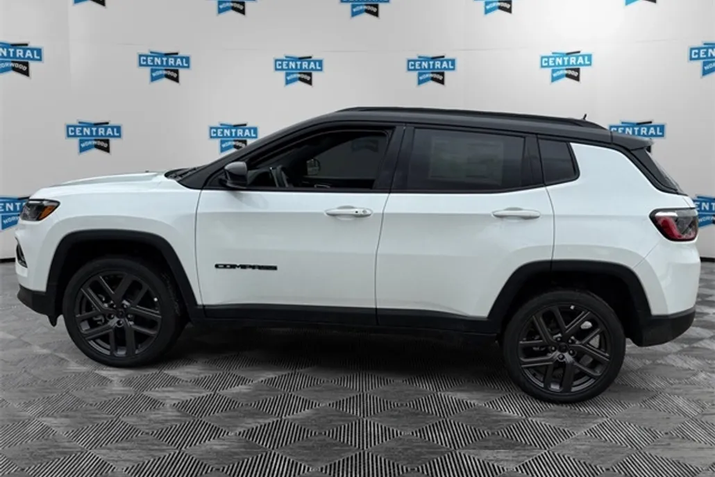 2025 Jeep Compass Limited photo 1