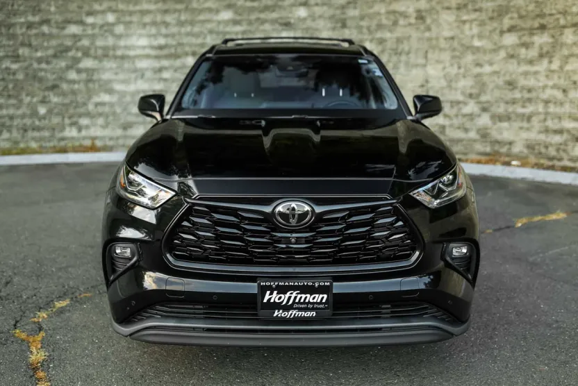 2020 Toyota Highlander Platinum photo 1