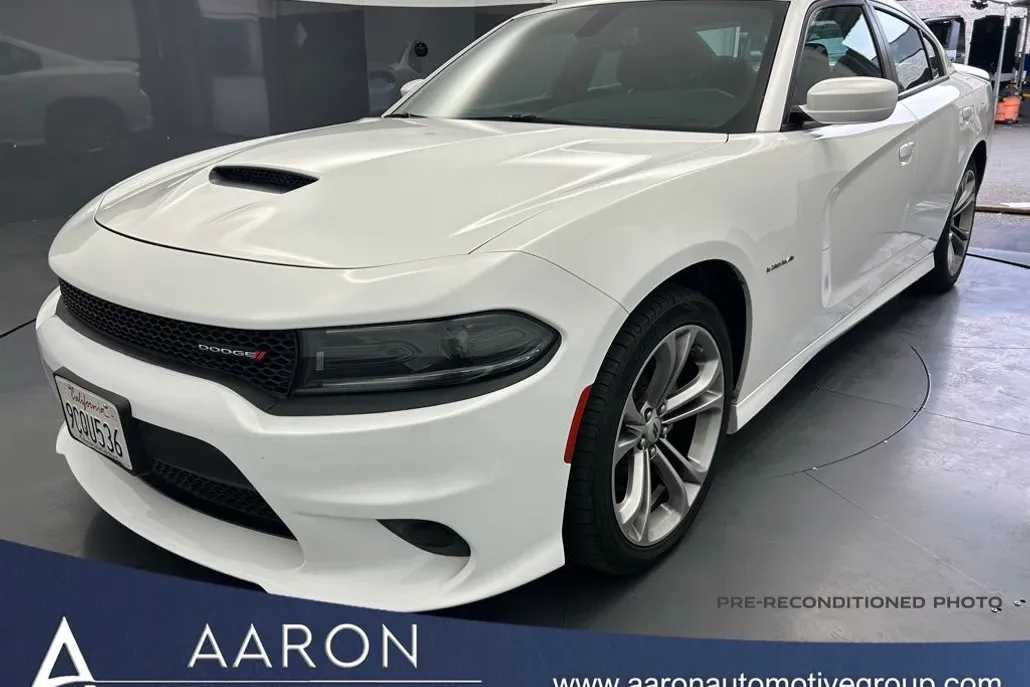 2022 Dodge Charger R/T photo 1