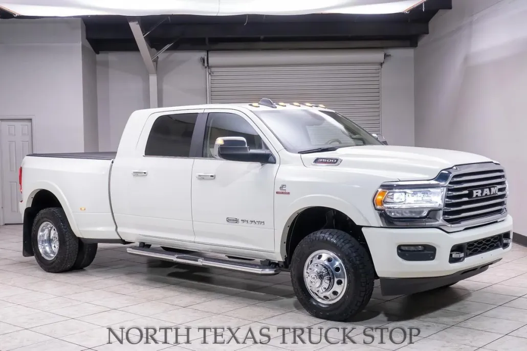2022 Ram 3500 Longhorn photo 1
