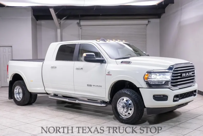 2022 Ram 3500 Longhorn photo 1