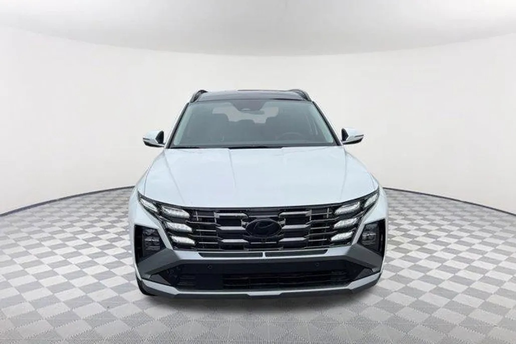 2025 Hyundai Tucson Limited photo 1