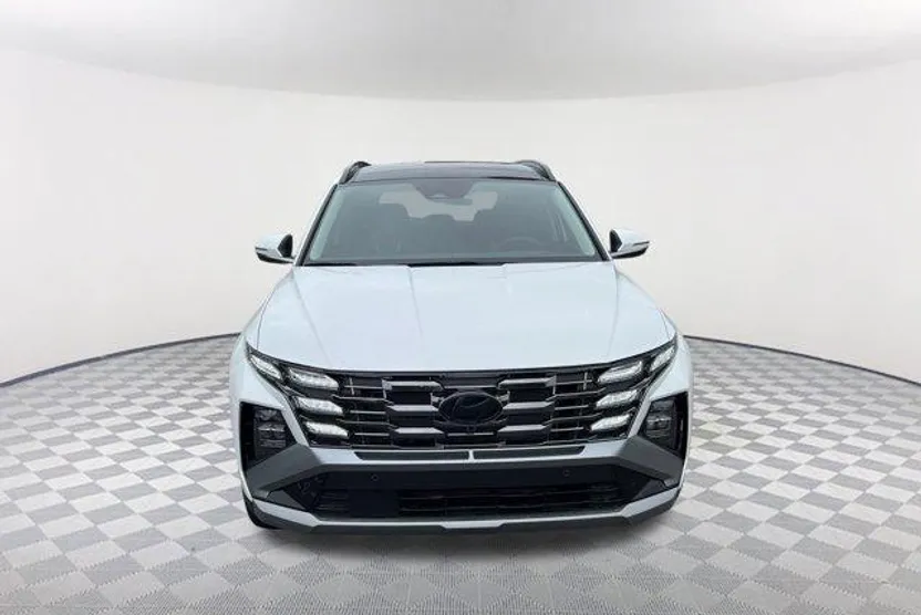 2025 Hyundai Tucson Limited photo 1