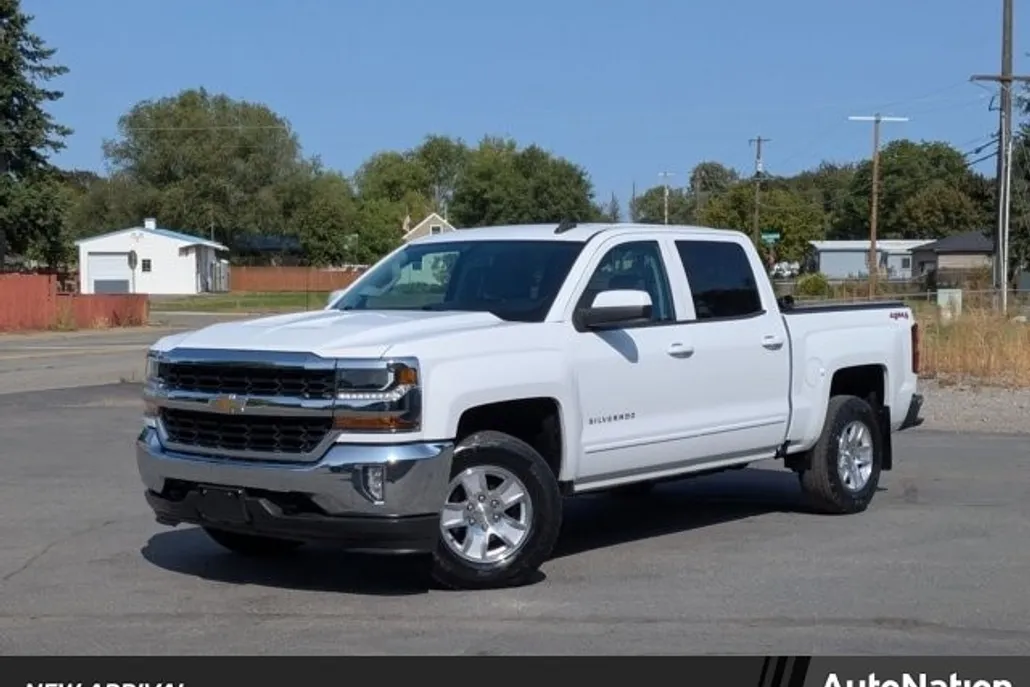 2018 Chevrolet Silverado 1500 LT photo 1