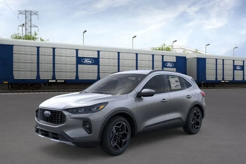 2026 Ford Escape Platinum photo 1