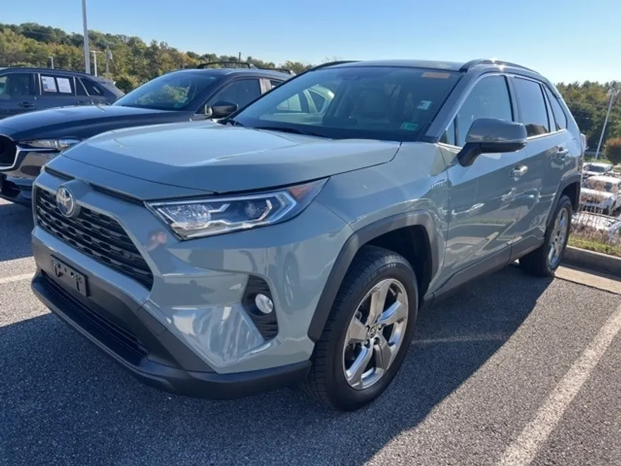 2021 Toyota RAV4 Hybrid XLE Premium photo 1