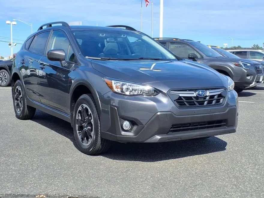 2023 Subaru Crosstrek Premium photo 1