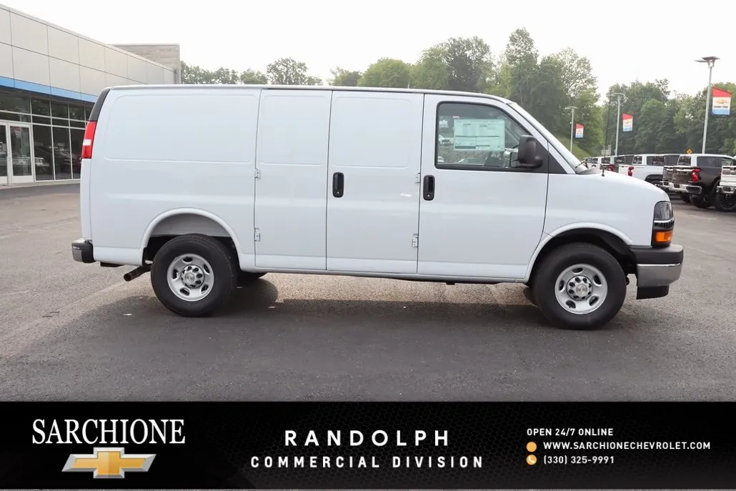 2025 Chevrolet Express 2500 Work Van photo 1