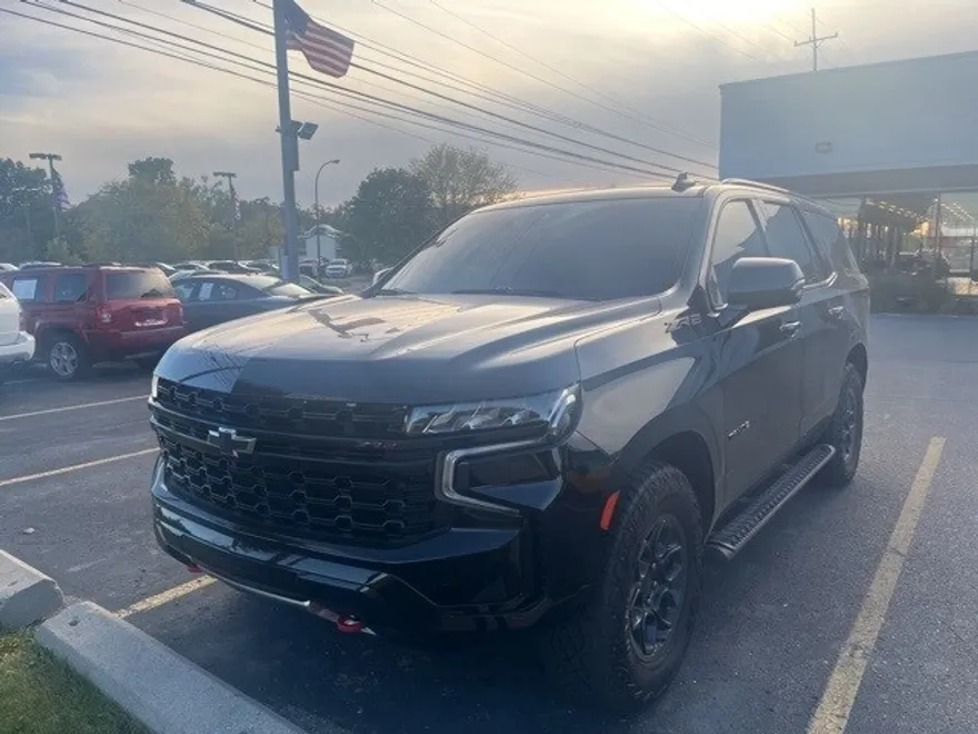 2023 Chevrolet Tahoe Z71 photo 1