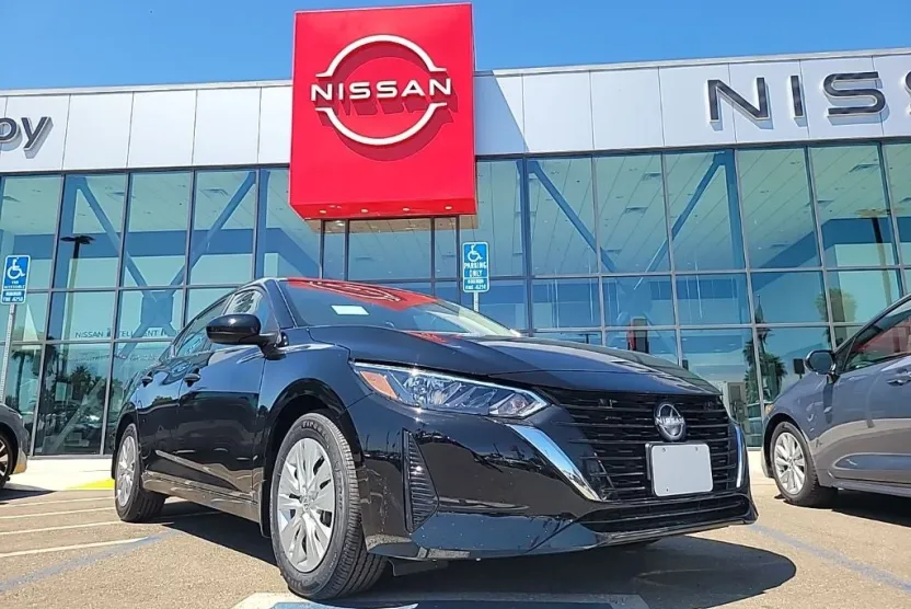 2025 Nissan Sentra S photo 1