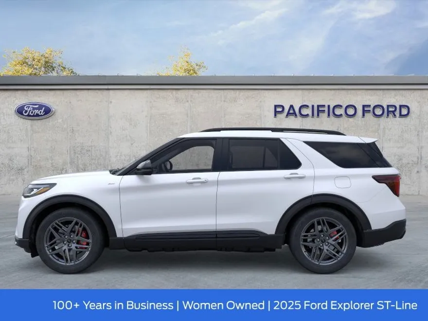2025 Ford Explorer ST-Line photo 1