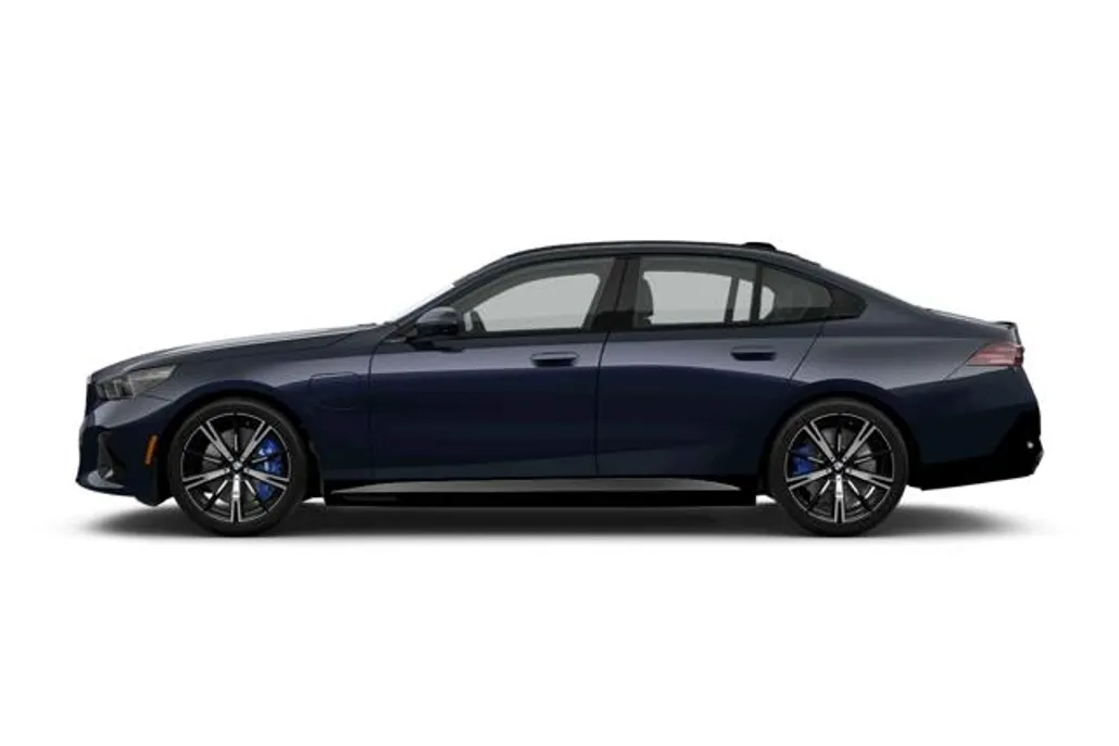 2026 Bmw 550e xDrive photo 1