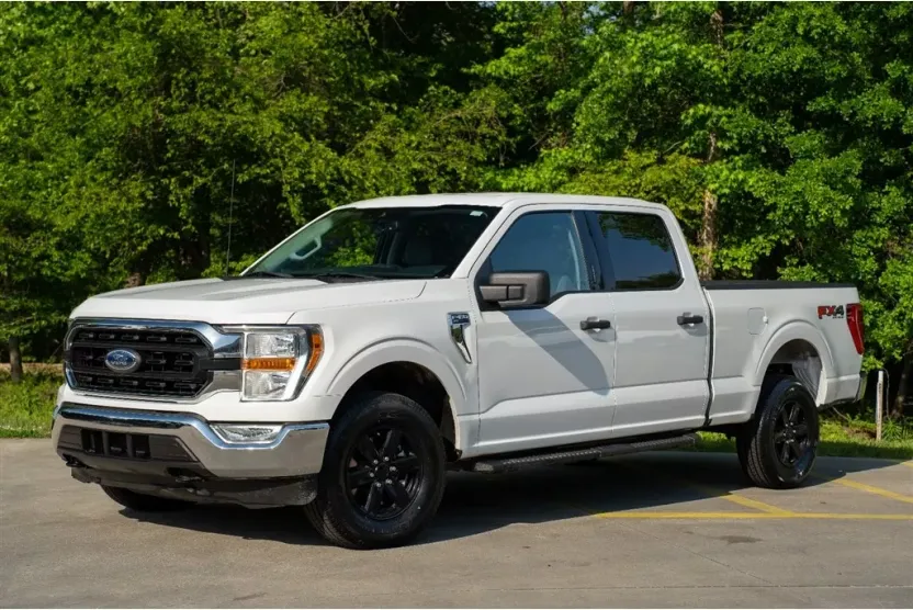 2022 Ford F-150 XLT photo 1
