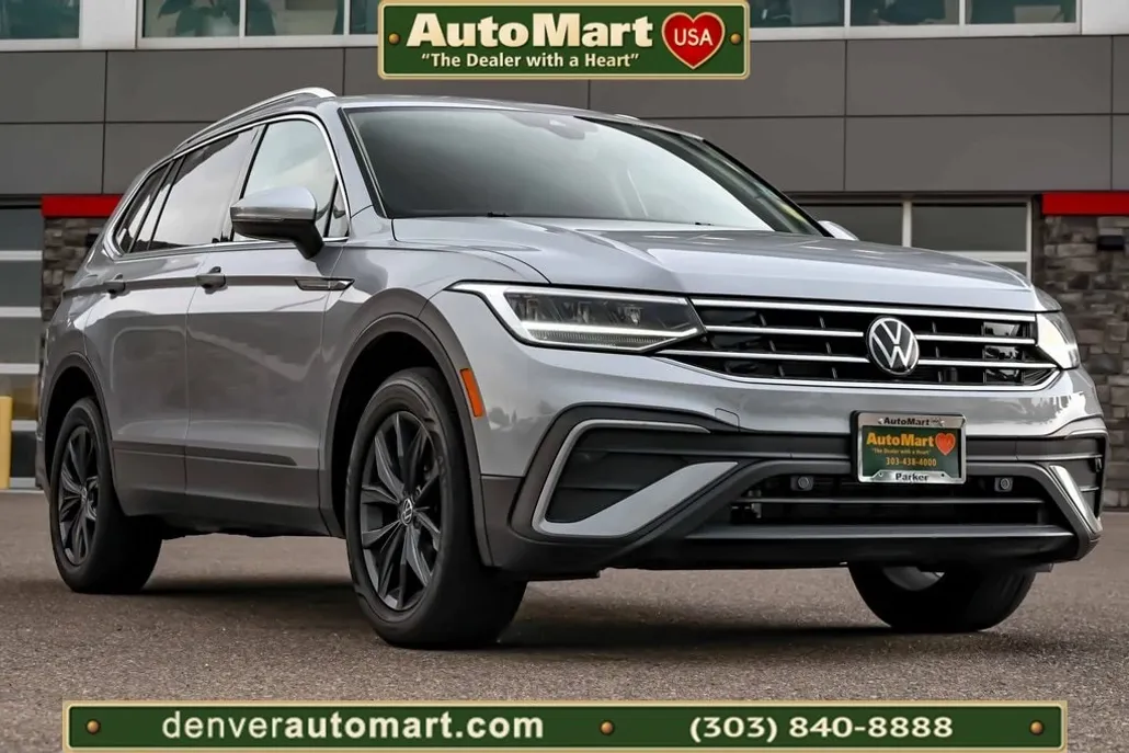 2024 Volkswagen Tiguan SE Wolfsburg Edition photo 1