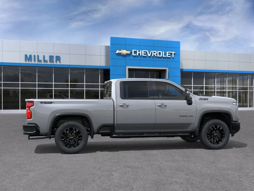 2026 Chevrolet Silverado 3500HD LTZ photo 1