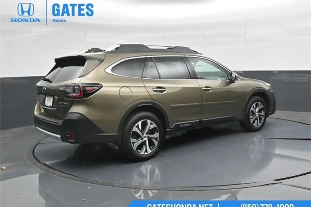 2021 Subaru Outback Touring XT photo 1