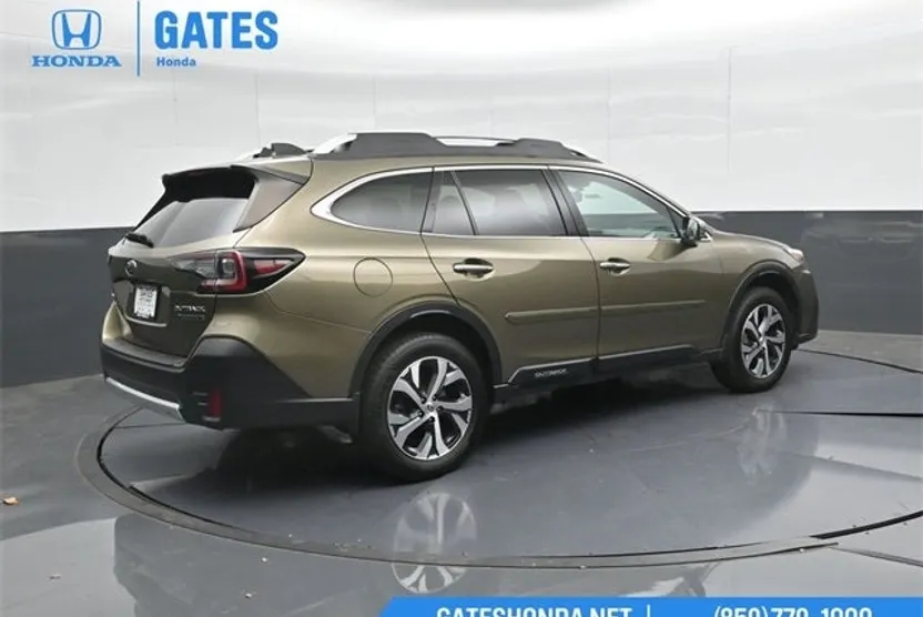 2021 Subaru Outback Touring XT photo 1