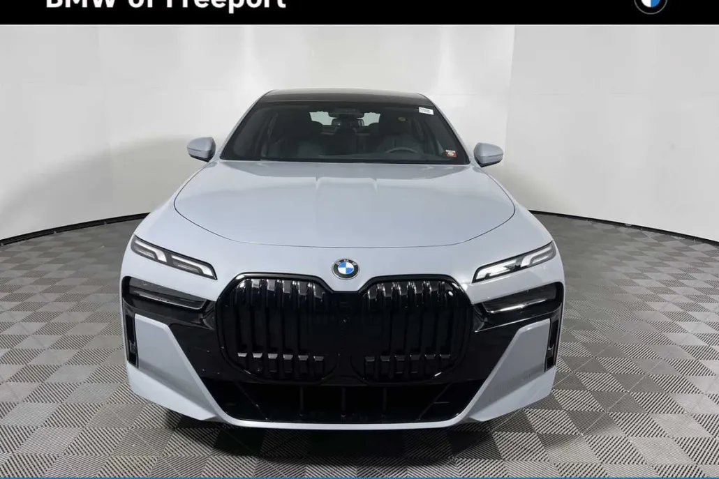 2023 Bmw 760i xDrive photo 1