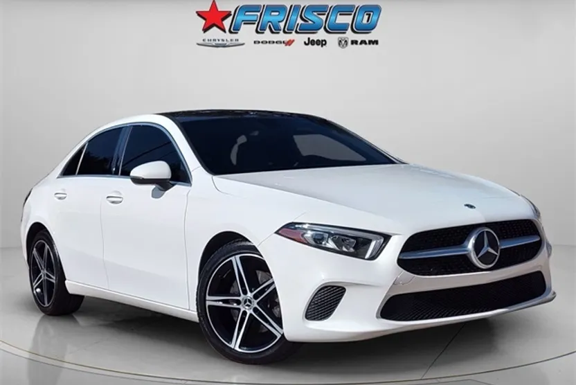2021 Mercedes Benz A 220 photo 1