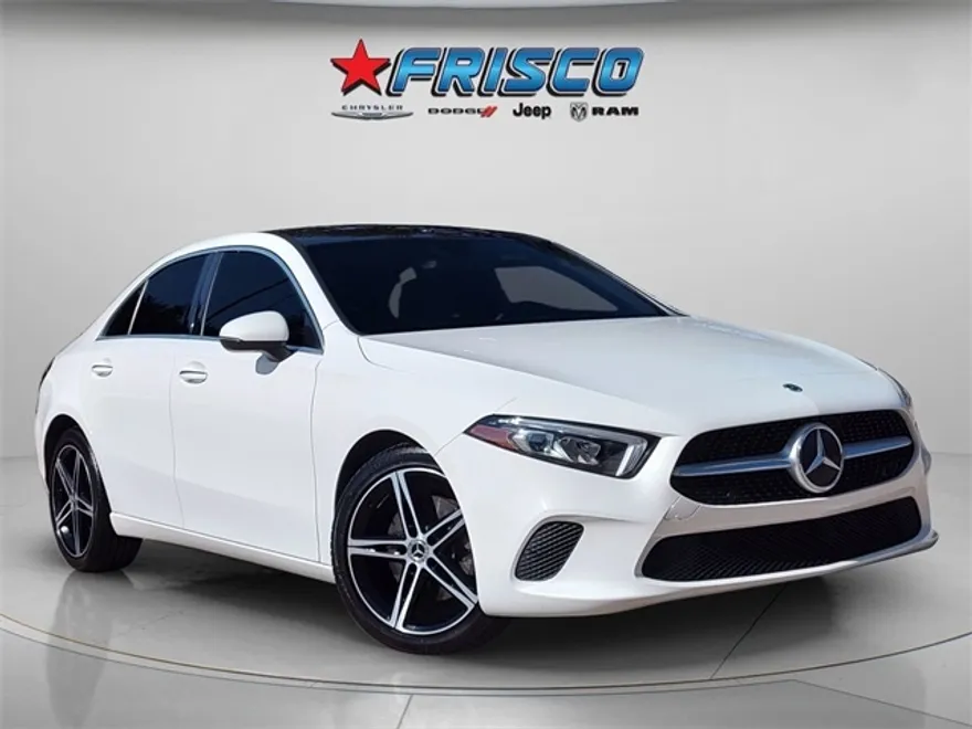 2021 Mercedes Benz A 220 photo 1