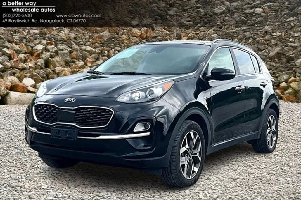 2022 Kia Sportage EX photo 1