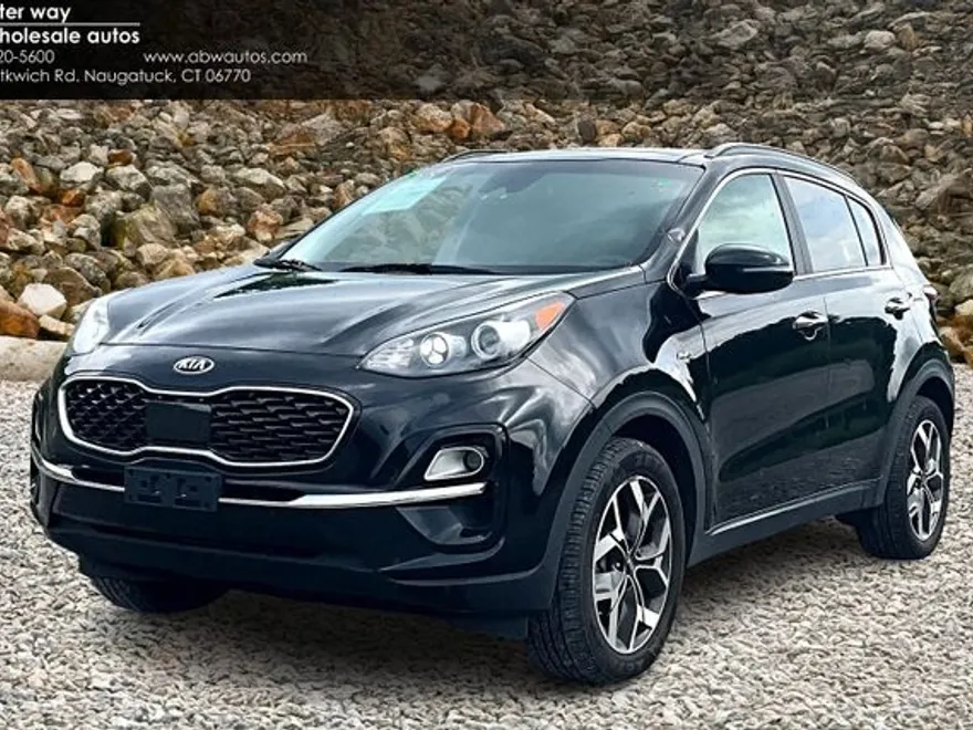 2022 Kia Sportage EX photo 1