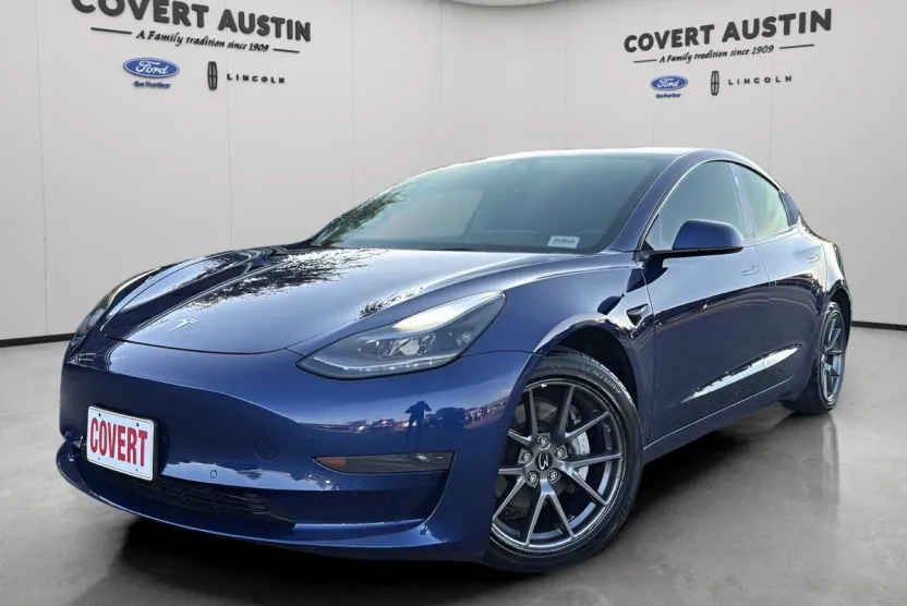 2022 Tesla Model 3 photo 1