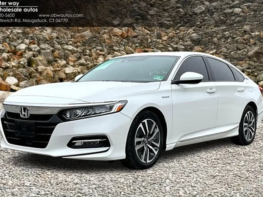 2018 Honda Accord Hybrid EX photo 1