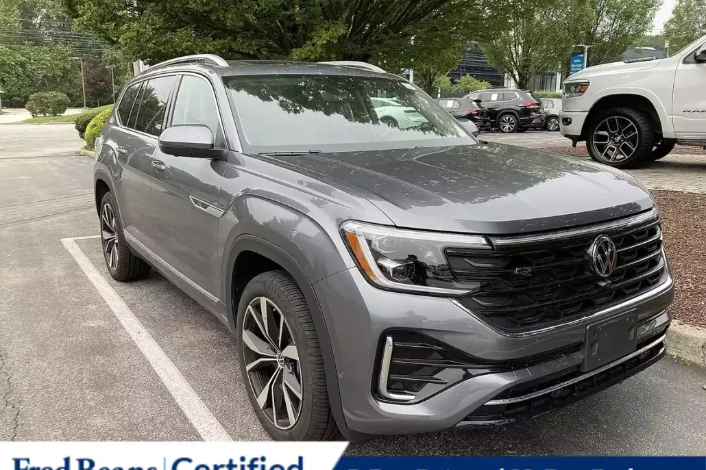 2025 Volkswagen Atlas SEL Premium R-Line photo 1