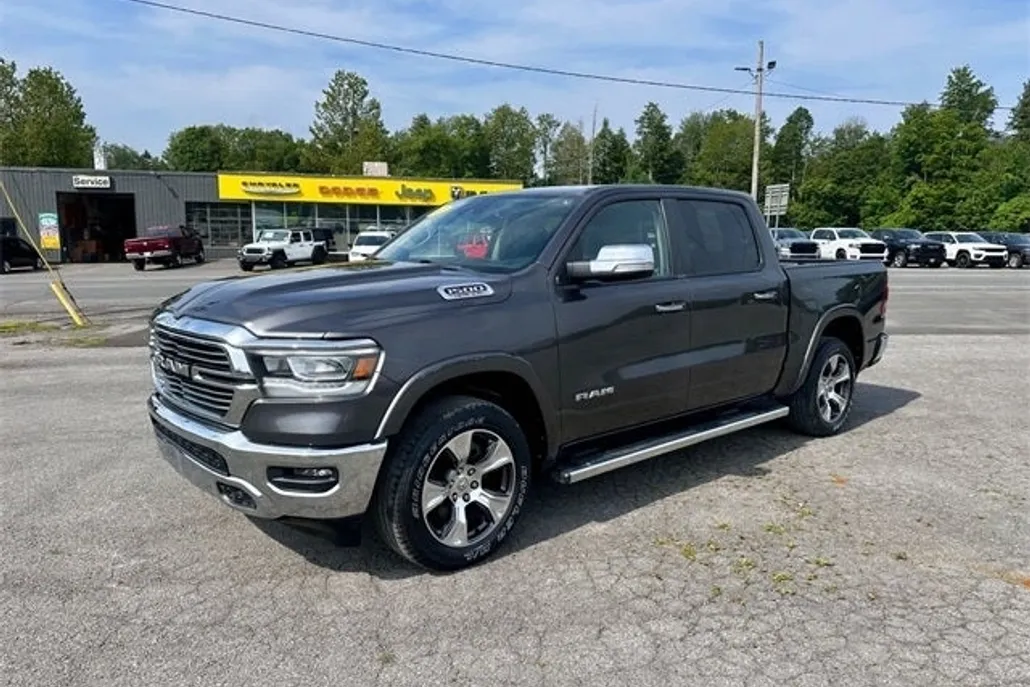 2022 Ram 1500 Laramie photo 1