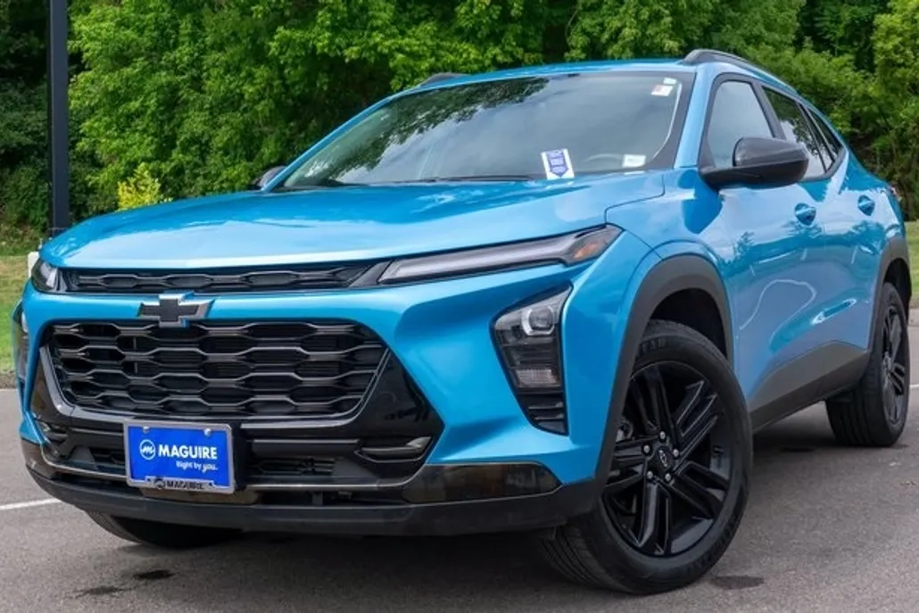2025 Chevrolet Trax ACTIV photo 1