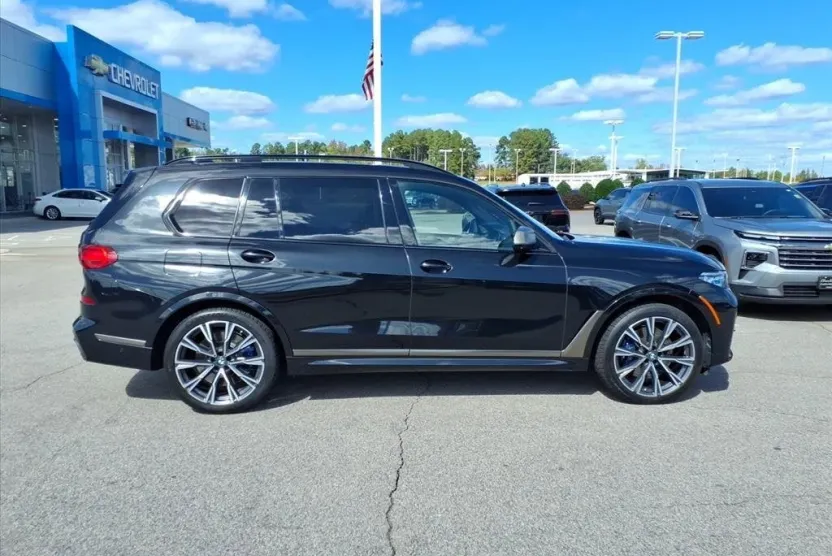 2022 Bmw X7 M50i photo 1