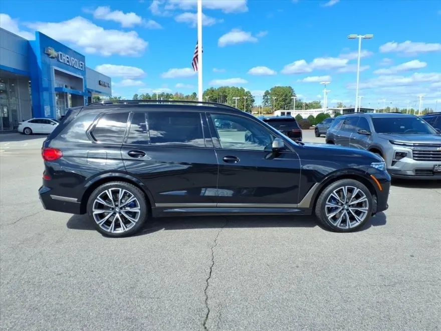 2022 Bmw X7 M50i photo 1