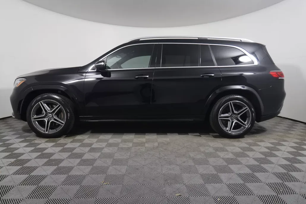 2022 Mercedes Benz GLS 450 4MATIC photo 1