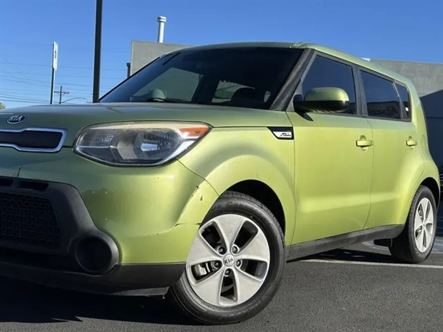 2016 Kia Soul Base photo 1