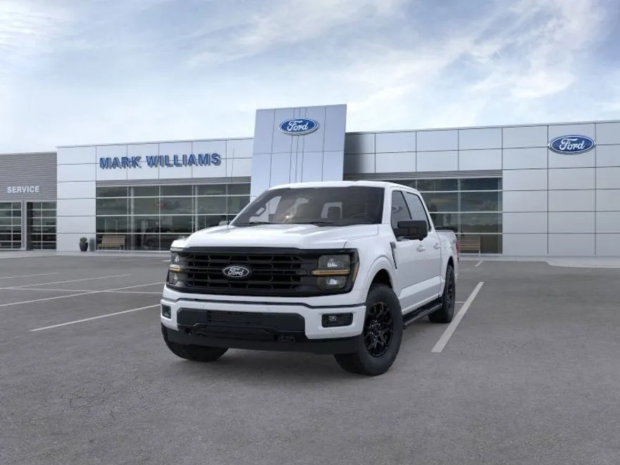 2025 Ford F-150 XLT photo 1