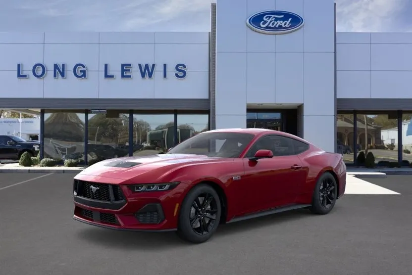 2025 Ford Mustang GT photo 1