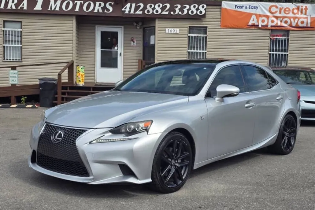 2014 Lexus IS 250 photo 1