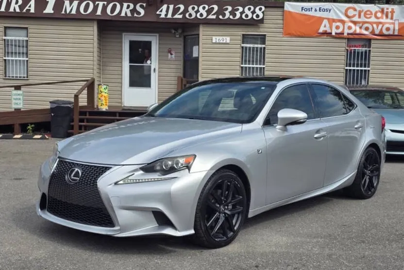 2014 Lexus IS 250 photo 1
